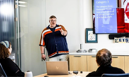 Brian Irwin, AER Principal Consultant, leading an onsite training session